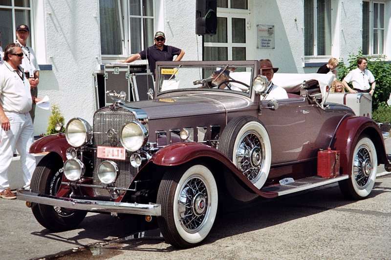 4-01_Oldest car_1931_LaSalle_035_36A.JPG - Oldest Car:1931 LaSalle Typ 345A CCP